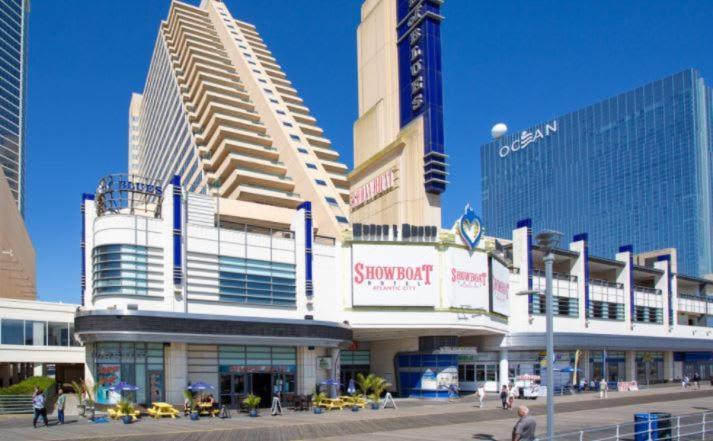 Astonishing Ocean Front Cozysuites At Showboat Apartment Atlantic City